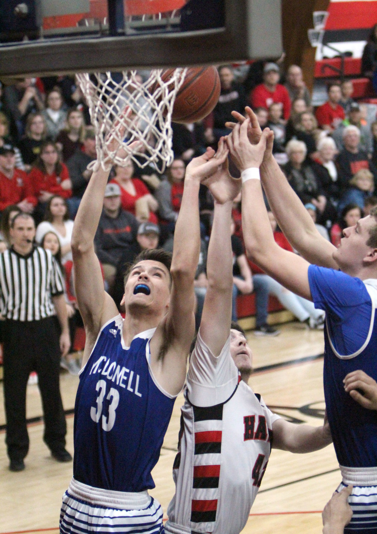 McDonell boys basketball at Owen-Withee 3-3-18